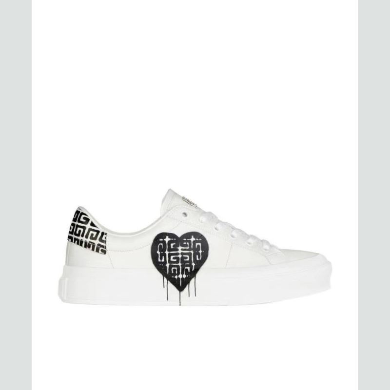 Givenchy Sneakers
